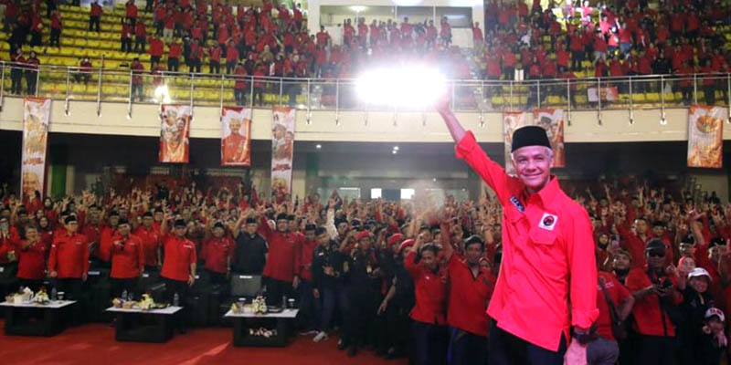 Mayoritas Koalisi Pemerintah Merapat ke Prabowo, Ganjar Bisa Gagal Diusung Banteng