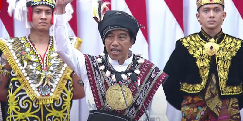 Bantah Intervensi Capres, Jokowi Tak Mau Dituding Main Dua Kaki