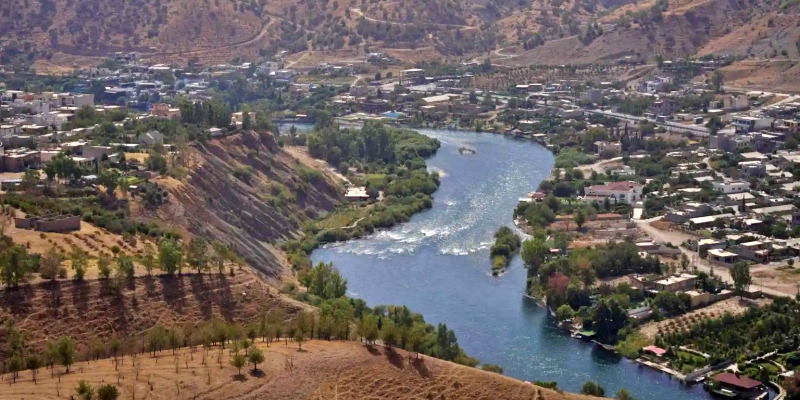 Iran Putus Aliran Sungai, Irak Krisis Air