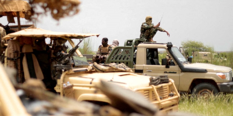 Kelompok Bersenjata Bantai 21 Warga Sipil di Mali