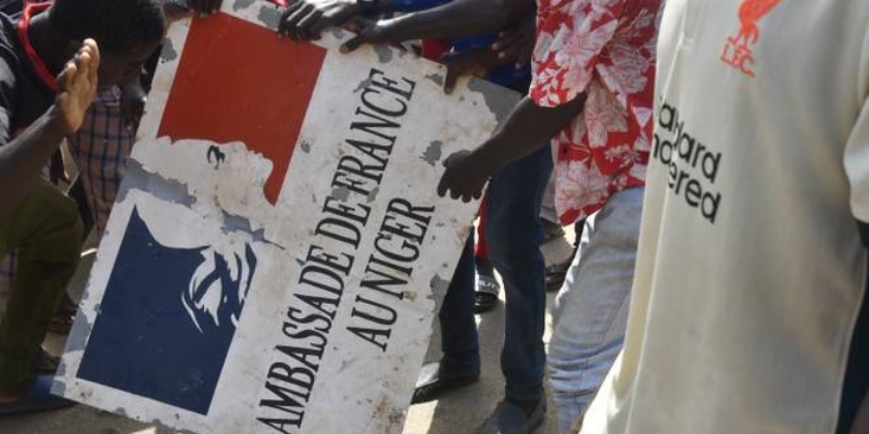 Junta Niger Putus Pasokan Listrik dan Air ke Kedutaan Prancis