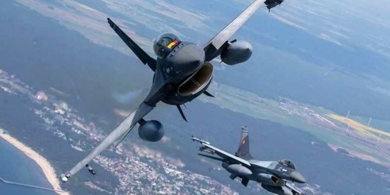 AS Beri Persetujuan untuk Kirim Pesawat Tempur F-16 ke Ukraina