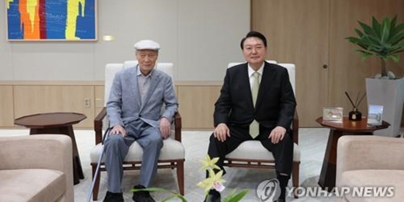 Korea Selatan Berduka, Ayah Presiden Yoon Suk Yeol Meninggal Dunia
