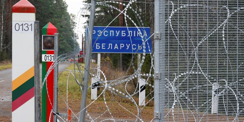 Ketegangan Meningkat, Lithuania Tutup Dua Pos Pemeriksaan di Perbatasan Belarusia