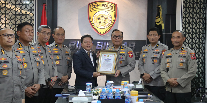 Keterbukaan Rekrutmen, As SDM Polri Dapat Presisi Award