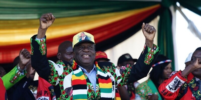 Presiden Zimbabwe Mnangagwa Ngotot Ingin Terpilih Kembali