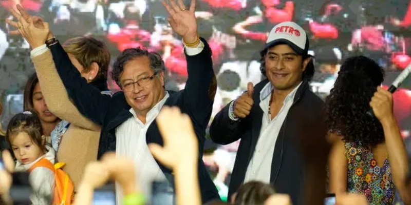 Putra Presiden Kolombia Akui Terima Duit Haram Selama Kampanye Sang Ayah