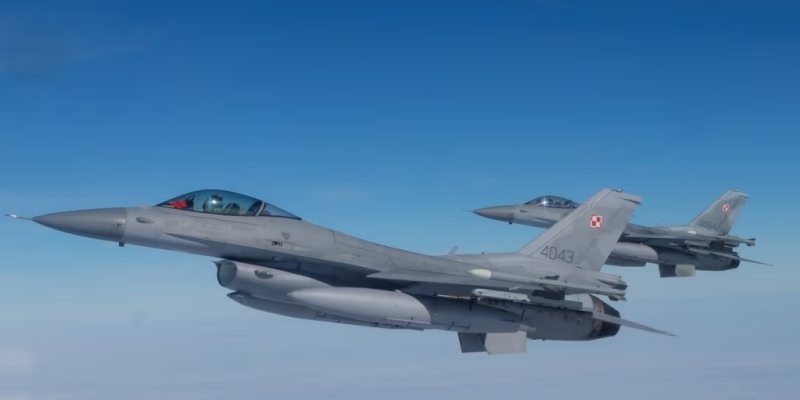 AS Latih Pilot Ukraina Operasikan Jet Tempur F-16 Mulai Oktober