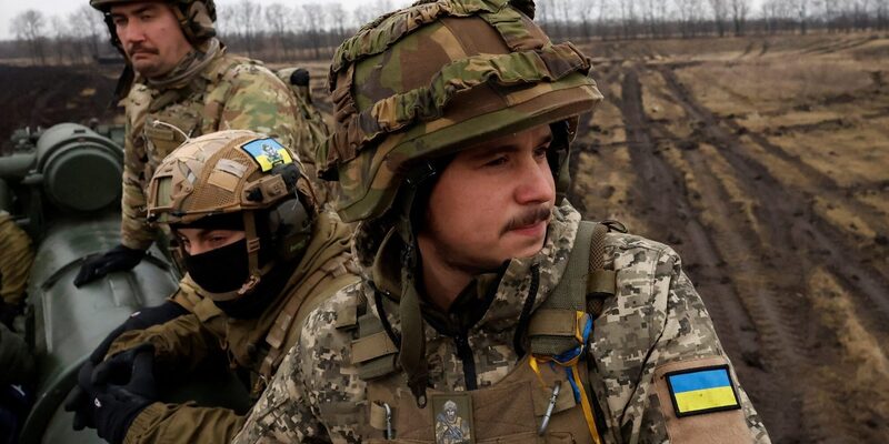 Waktu Latihan Terbatas, Tentara Ukraina Belum Bisa Optimal Gunakan Senjata Barat