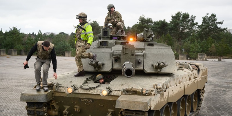 Menhan Shapps Akui Tank Tempur Challenger 2 yang Dikirim Inggris untuk Ukraina Hancur Lebur oleh Pasukan Rusia