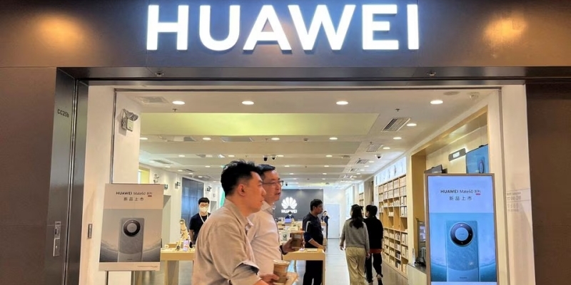 Gunakan Chip Buatan Lokal, Huawei Buka Presale Smartphone Mate 60 Pro+