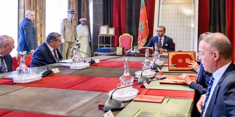 Raja Mohammed VI Pimpin Rapat, Fokus Program Perumahan Kembali dan Adopsi Anak-anak Terlantar