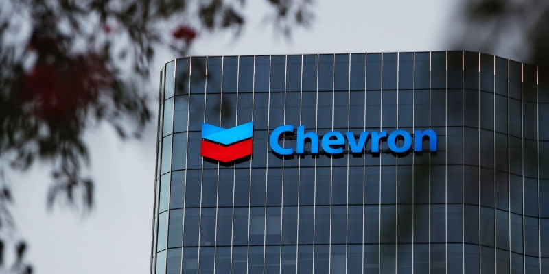 Tuntutan Gaji Tak Kunjung Dipenuhi, Buruh Pabrik Chevron Australia Mogok Massal