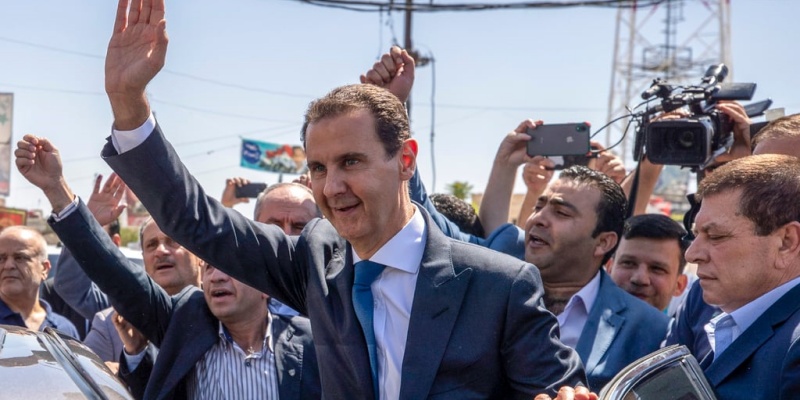 Ke China, Bashar al Assad Cari Bantuan Keuangan untuk Suriah