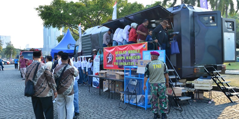 Jelang HUT TNI, Masyarakat Membludak Kunjungi Navy Fair 2023