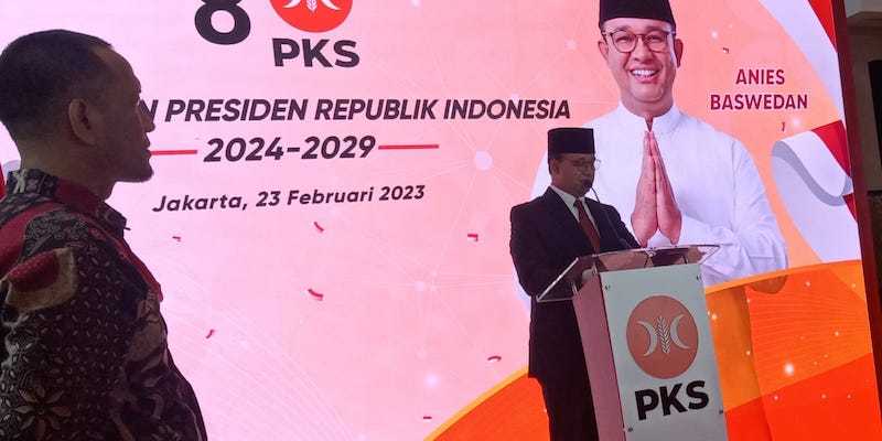 100 Persen PKS Bersama Anies