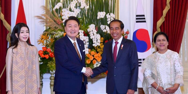 Dikunjungi Presiden Korea Selatan dan Istri, Jokowi Bahas Sejumlah Kerja Sama