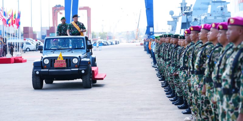 Pindahkan Tempat Latihan, TNI Terkesan Takut Klaim China