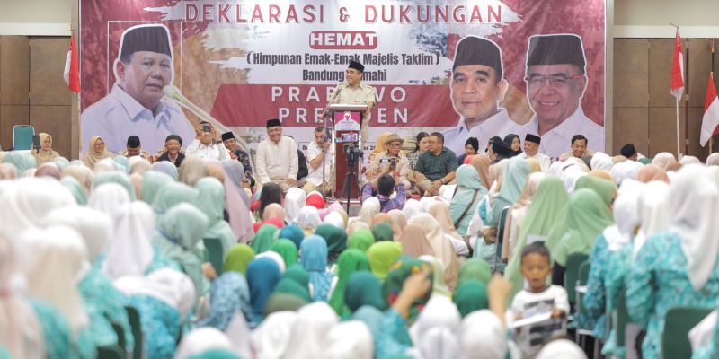 Terima Dukungan dari Emak-emak, Muzani: Prabowo Berkomitmen Berantas Kemiskinan