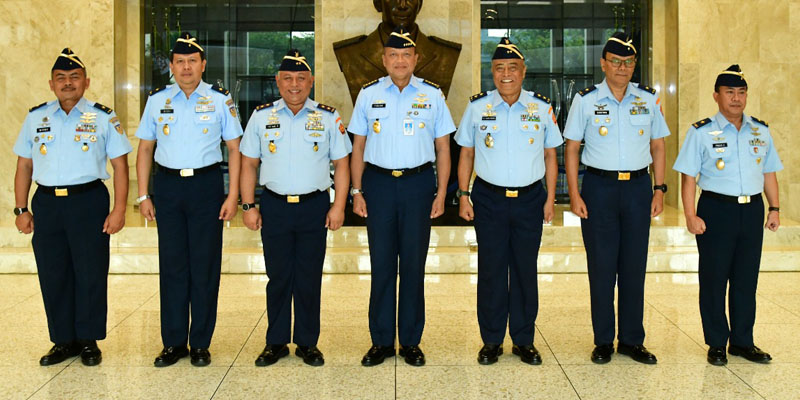 Staf Ahli Menhan dan Lima Pati TNI AU Naik Pangkat