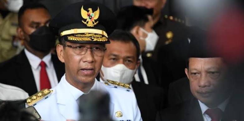 Presiden Jokowi Diminta Perpanjang Masa Jabatan Heru Budi di Jakarta
