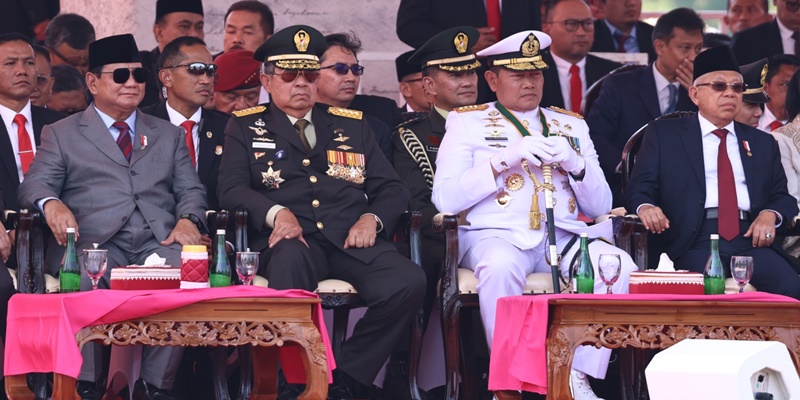 Hadiri Upacara HUT ke-78 TNI, Prabowo Duduk Berdampingan dengan SBY