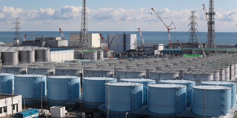 Kecebur Air Limbah PLTN Fukushima, Dua Pekerja Dilarikan ke Rumah Sakit