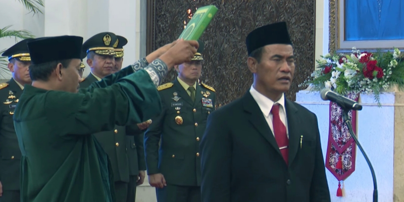 Bukan AHY, Jokowi Lantik Amran Sulaiman sebagai Menteri Pertanian