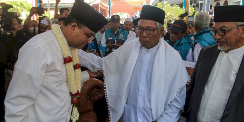 Thoriqoh Syathoriyyah se Indonesia Deklarasi Menangkan Amin