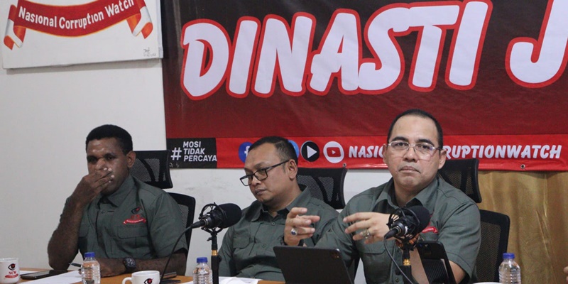 Praktik KKN Kian Mengemuka, NCW Dorong Mosi Tidak Percaya pada Rezim Jokowi