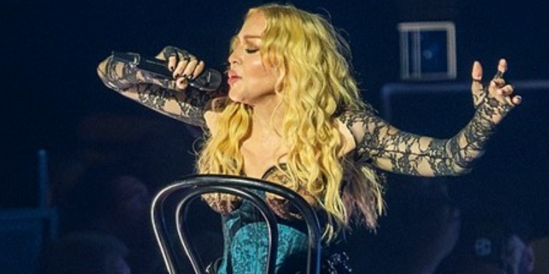 Langgar Aturan Konser, Madonna Terancam Denda Rp 5,7 Miliar