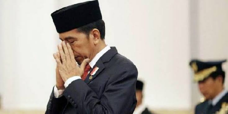 Jokowi Sedang Buat Skema Jalan Tol Politik untuk Gibran