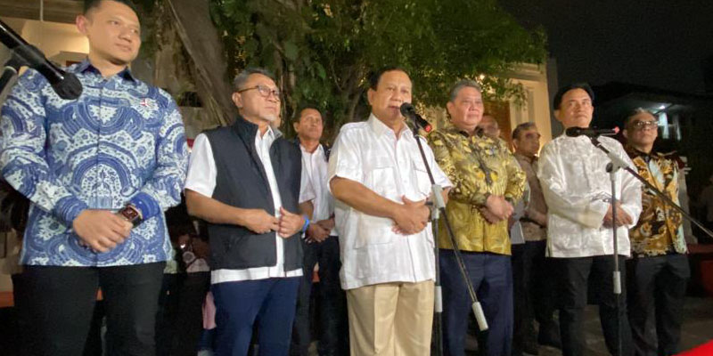 Ihwal Bertemu Jokowi dan Gibran di Istana, Prabowo: Intel Anda Hebat Sekali