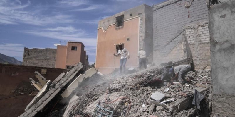 Korban Jiwa Gempa Afghanistan Tembus 2.000 Orang