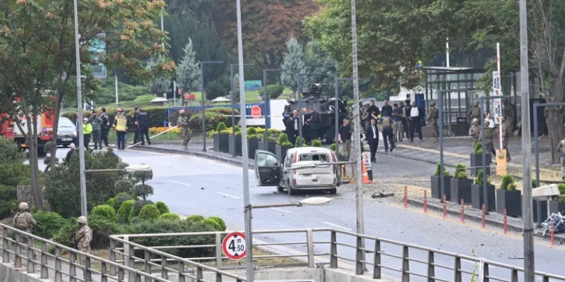 Bom Bunuh Diri Meledak di Depan Gedung Kementerian Dalam Negeri Turkiye