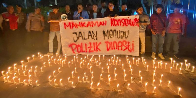 Gelar Aksi Seribu Lilin, BEM Nusantara Berikan Catatan Hitam pada MK