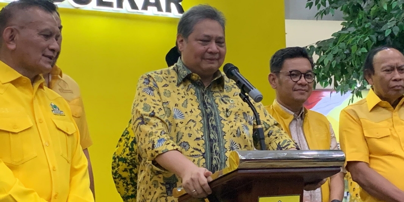 Respons Airlangga Soal Gibran Gabung Golkar: Ditunggu Saja