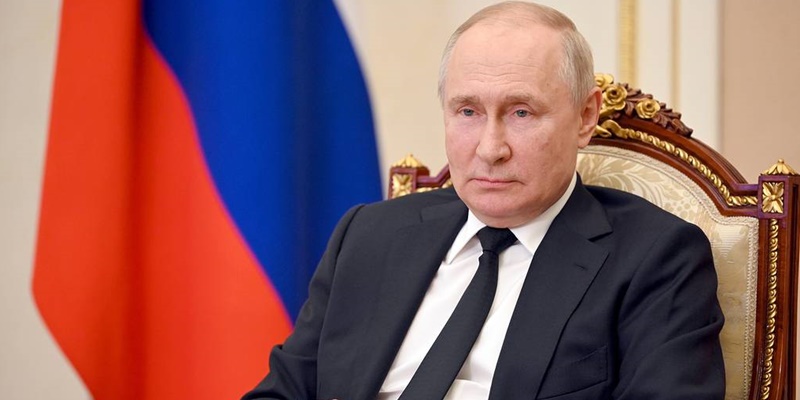 Vladimir Putin Dirumorkan Alami Serangan Jantung