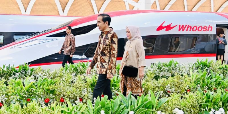 Pertama di Asia Tenggara, Jokowi Resmikan "Whoosh" Kereta Cepat Jakarta-Bandung
