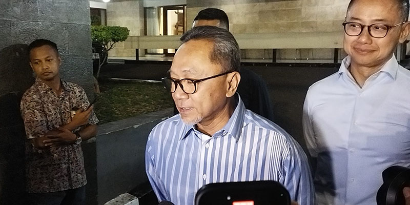 Disambangi Prabowo dan AHY, Zulhas Ngaku Belum Tandatangan Surat Pencalonan Capres-Cawapres KIM