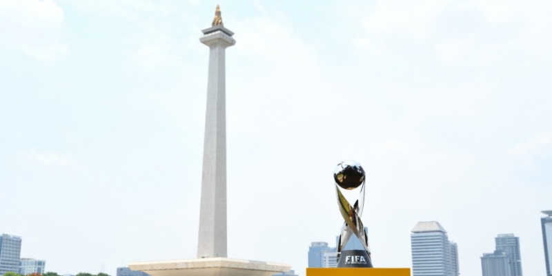 PSSI Pamerkan Trofi Piala Dunia U-17 di Empat Kota, Masyarakat Diizinkan Berfoto