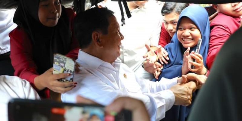 Burhanuddin Muhtadi: Kader Demokrat Mulai <i>Move On</i> Pilih Prabowo