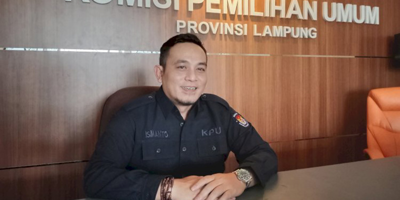 Zam Zanariah Nyaleg di 2 Parpol, Ini Respons KPU Lampung