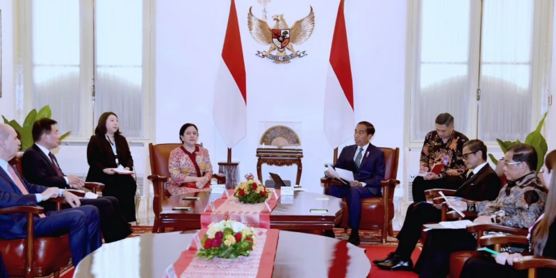 Presiden Joko Widodo dan Puan Maharani bersama ketua parlemen MIKTA/Net