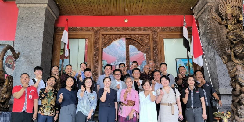 Bersama PWI, Asosiasi Wartawan Korea Kunjungi <i>Bali Post</i>