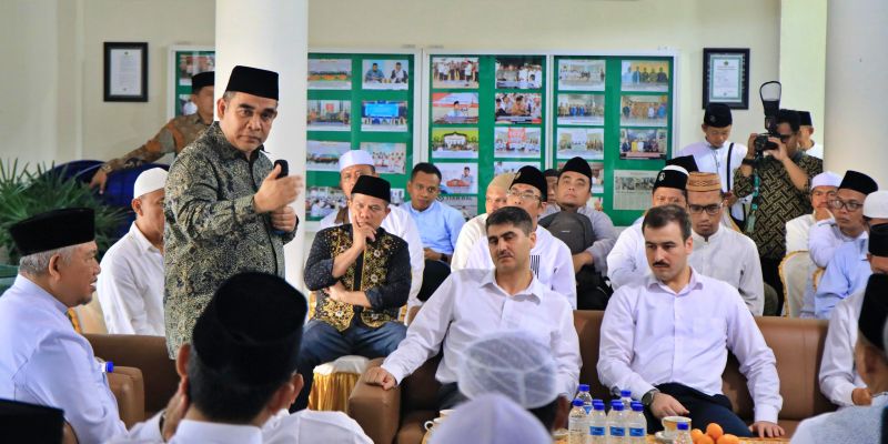 Bersyukur Indonesia Rukun Walau Beragam, Muzani: Ulama Mengajarkan Saling Menghormati