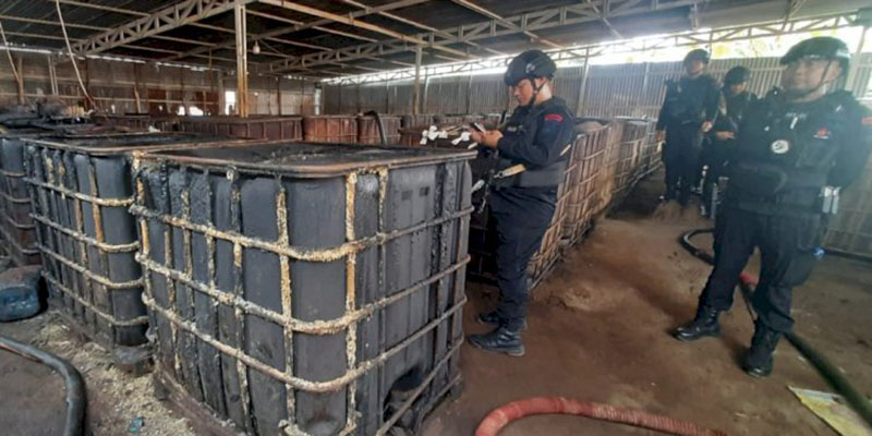 Oknum Anggota Brimob Diduga Kelola Gudang Penyimpanan BBM Ilegal di Ogan Ilir, Polisi Terus Buru Pemilik