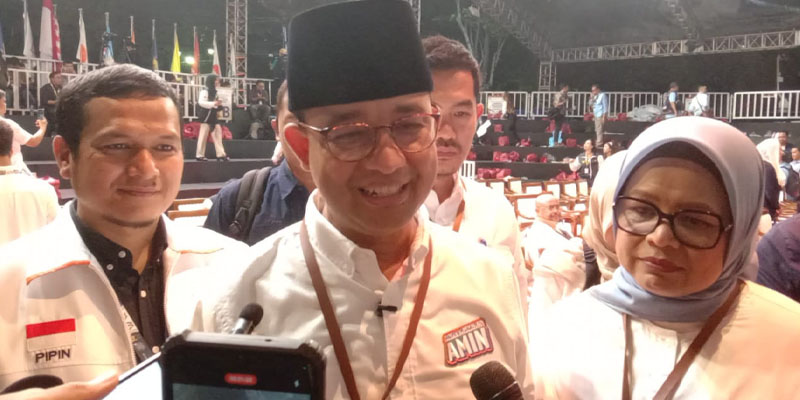 Persilakan Muhaimin Pidato, Anies: Wapres Miliki Kaliber Setara