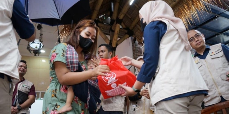 Perangi Gizi Buruk, Forum CSR DKI Bagikan Paket Protein ke Warga Jakarta