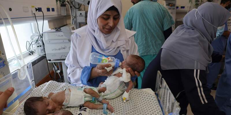 WHO: 31 Bayi Prematur Berhasil Dievakuasi dari Rumah Sakit Al Shifa